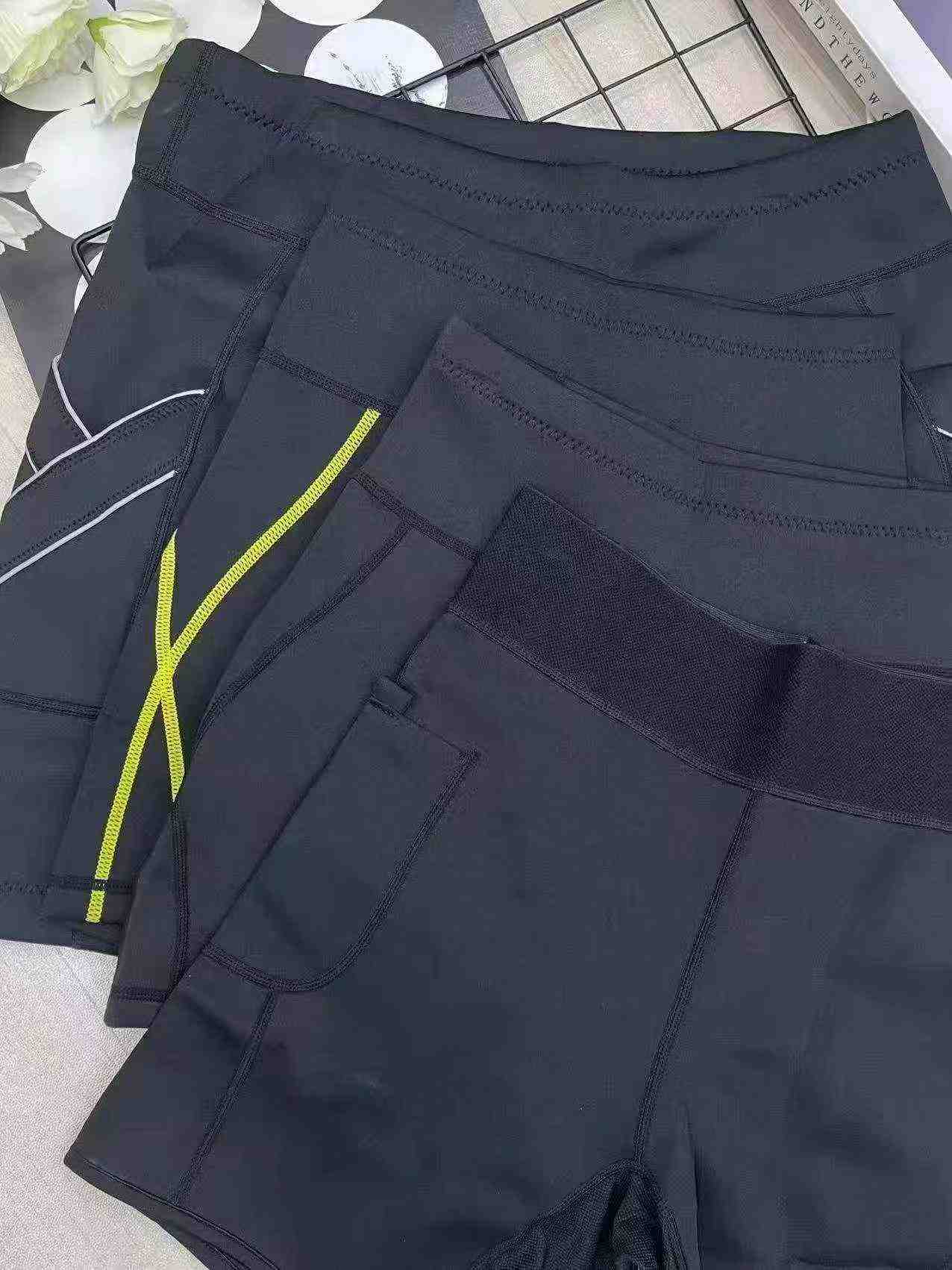 Men's Quality Slim Fit Shorts, Total 1270 Pieces - Image 3