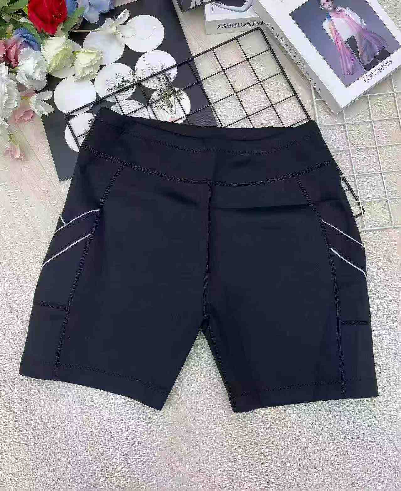 Men's Quality Slim Fit Shorts, Total 1270 Pieces - Image 9