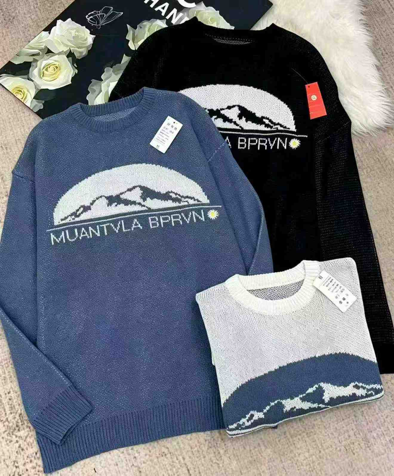 New Autumn Winter Vintage HK Style Loose Men's Crewneck Sweater 650 Pieces - Image 2