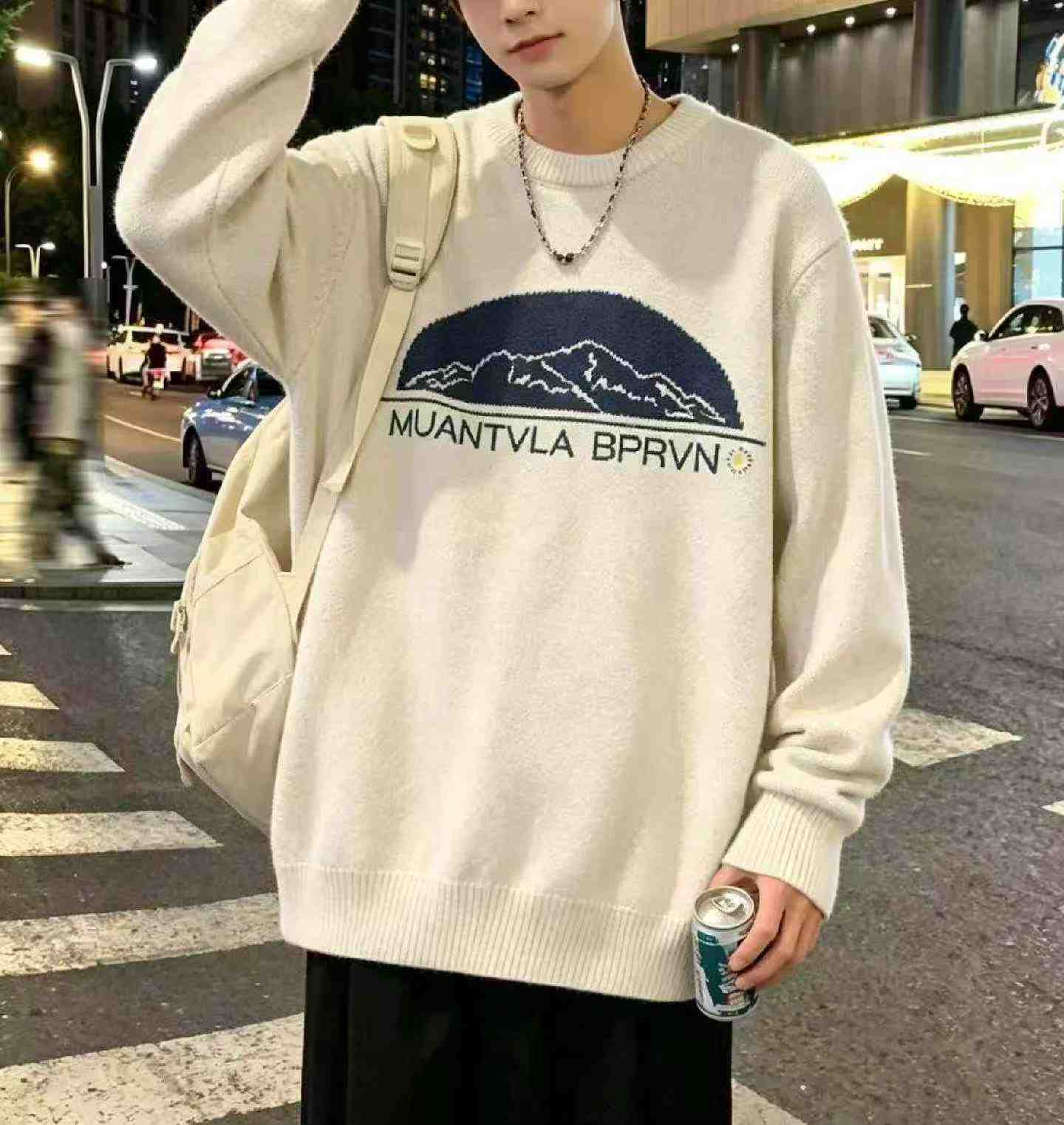 New Autumn Winter Vintage HK Style Loose Men's Crewneck Sweater 650 Pieces - Image 4