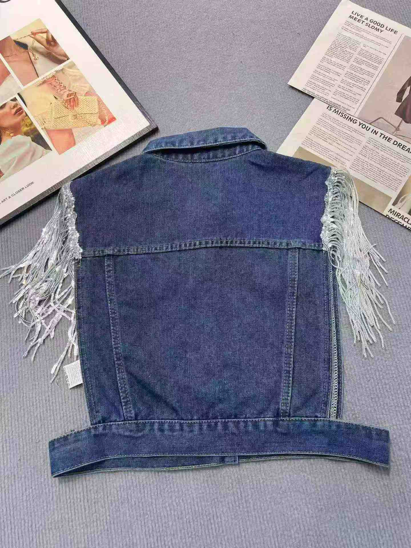 2026 Majira ya Joto Mpya Vesti ya Denim Iliyofupishwa yenye Sequins na Tassels kwa Wanawake, Vipande 1200 - Image 8