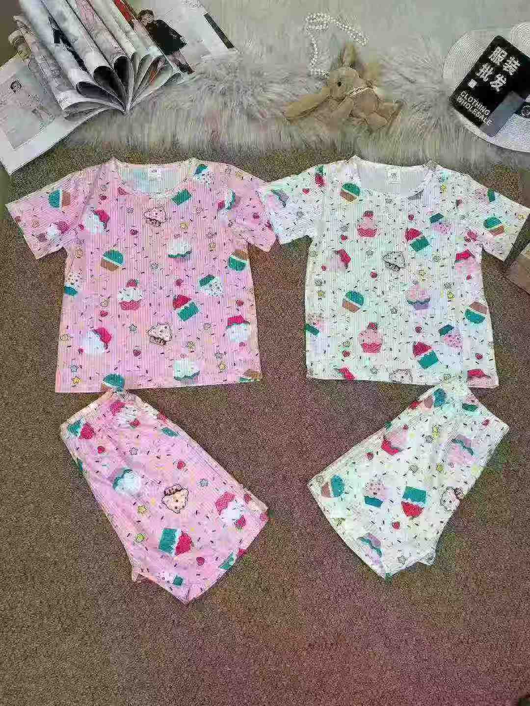 Wholesale 630 Sets Children's Short Sleeve And Shorts Clothing Set - Image 1