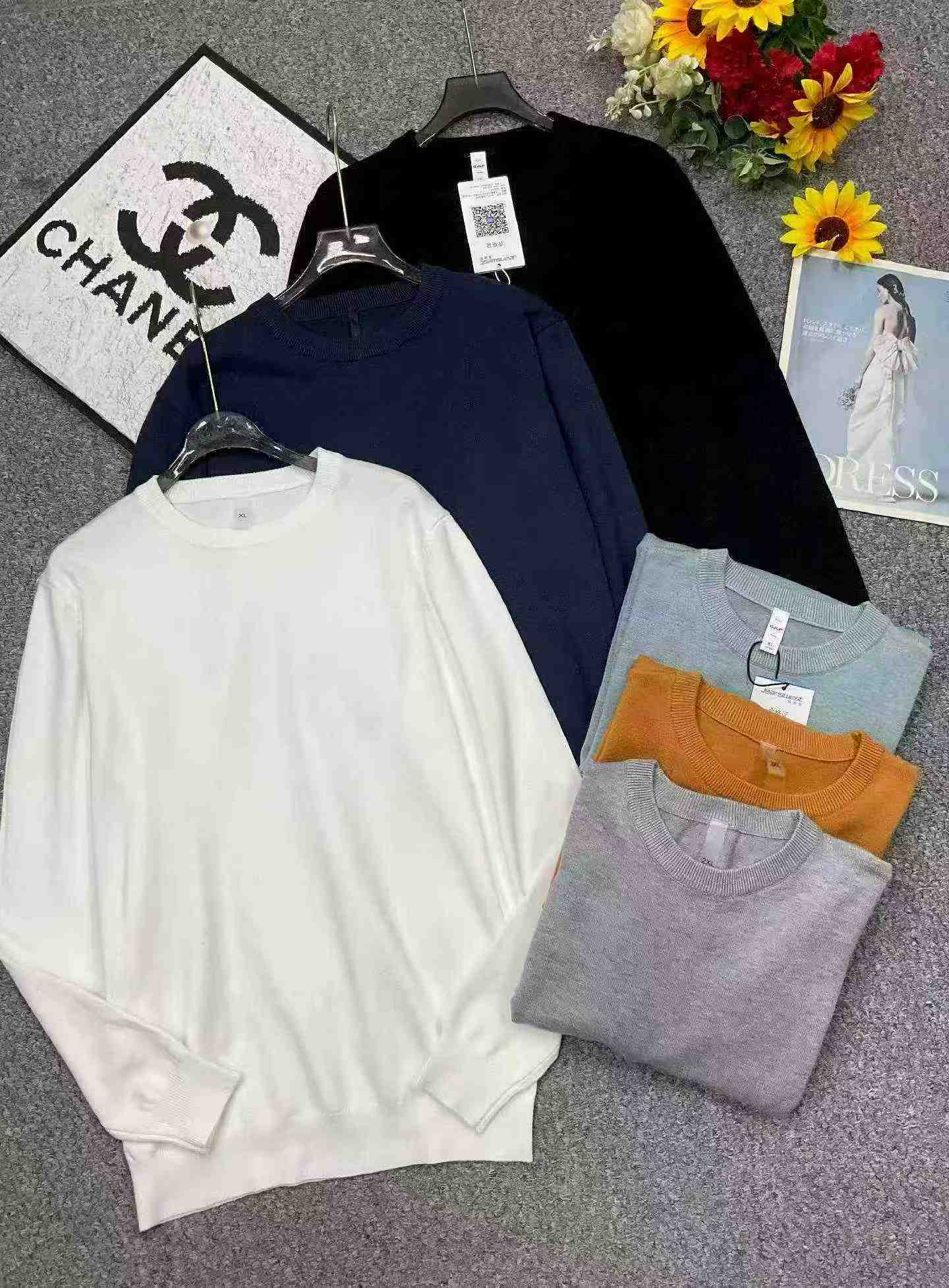 Autumn Winter New Men's Business Plain Loose Core Spun Pullover Sweater 1000 Pieces - Image 1