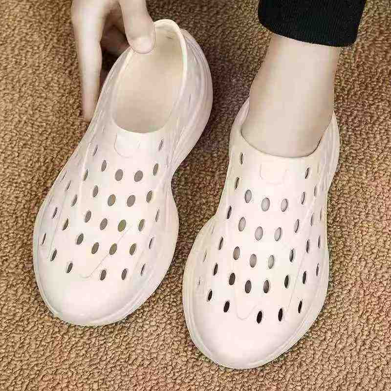 Men's Summer Non-slip Clogs Sandals, Total 248 Pairs - Image 1