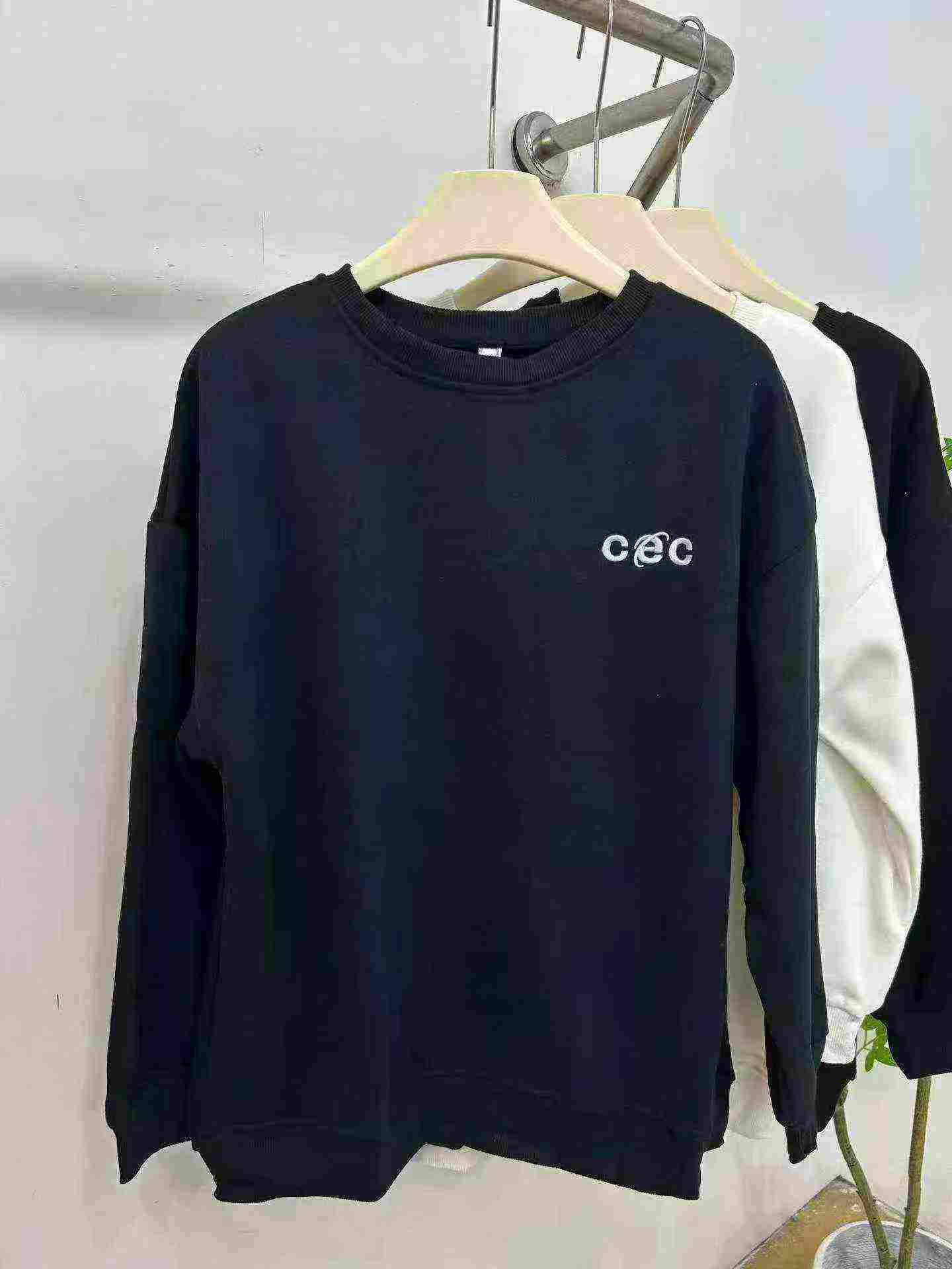 800 Potong Sweatshirt Katun Kerah Bulat Bordir Wanita - Image 1