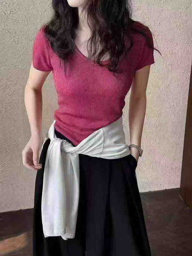Summer New Simple Solid Ice Silk Knit Short Sleeve T-shirt, About 1000 Pieces - Image 1