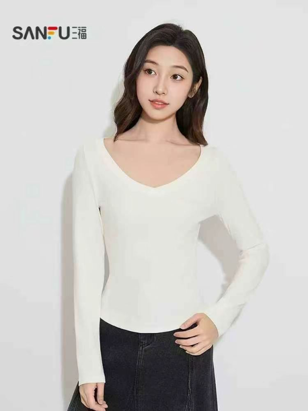Women's Solid V Neck Long Sleeve Cropped Slim Fit T-Shirt Size M-XL - Image 1