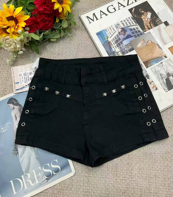 Summer New Black Rivet High Waist Slim Denim Shorts, XS-2XL, 220 Pieces - Image 1