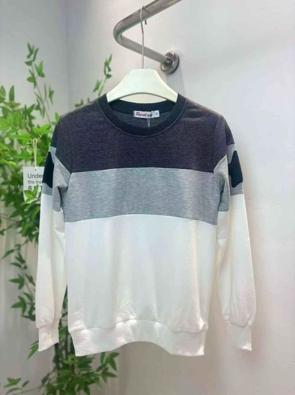 780 Pcs Bulk Clearance Parent-child Short Sleeve Tops - Image 1