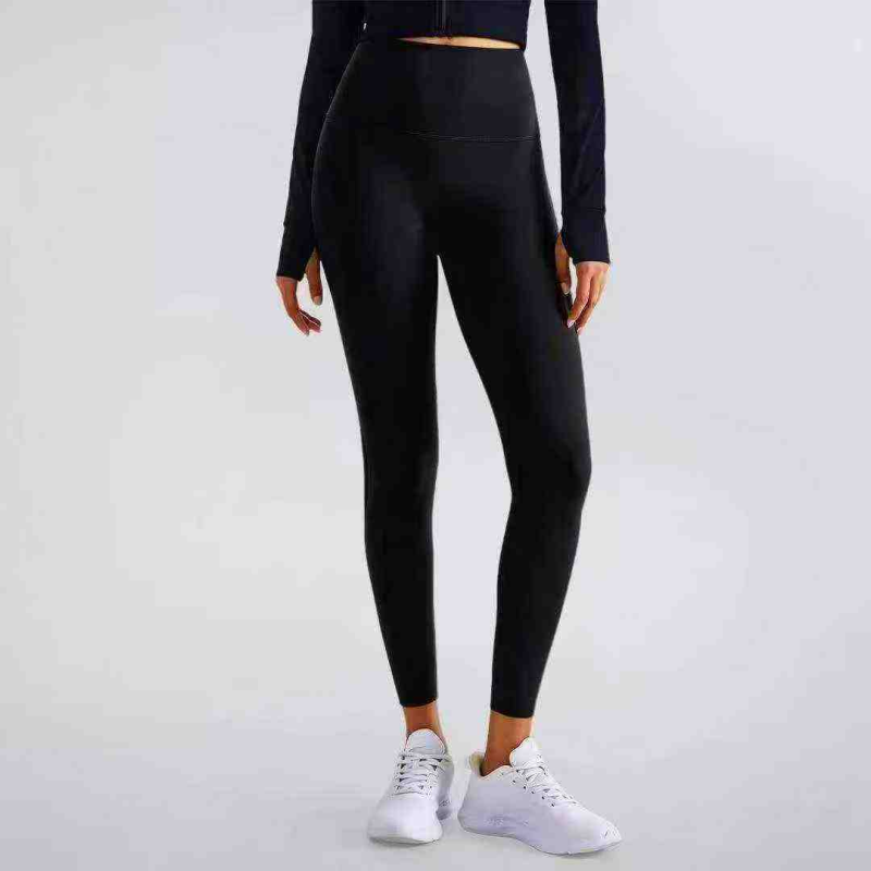 10500 PCS Same Brand Nylon Yoga Sports Pants - Image 1