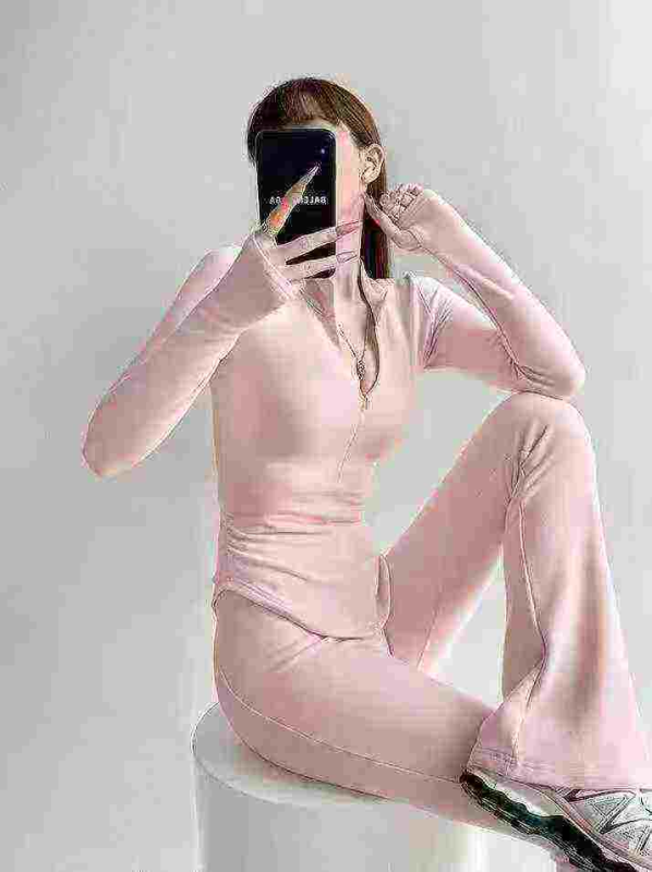 1180 Pcs High Quality Spring Autumn Yoga Sports Set - Image 1