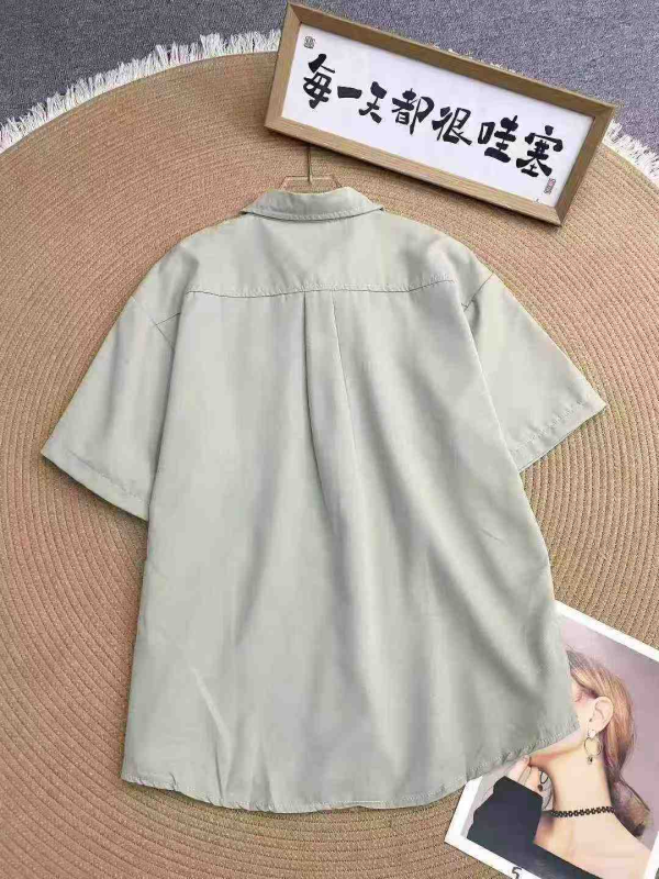 Vintage Loose Casual Short Sleeve Shirts 206 Pieces - Image 1