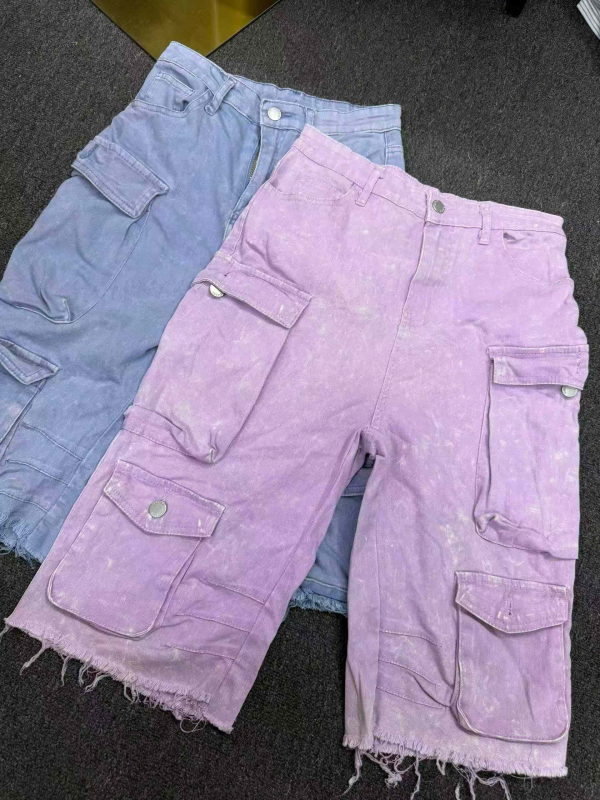 Vintage American Distressed Cotton Multi-pocket Cargo Jeans 1100pcs - Image 1
