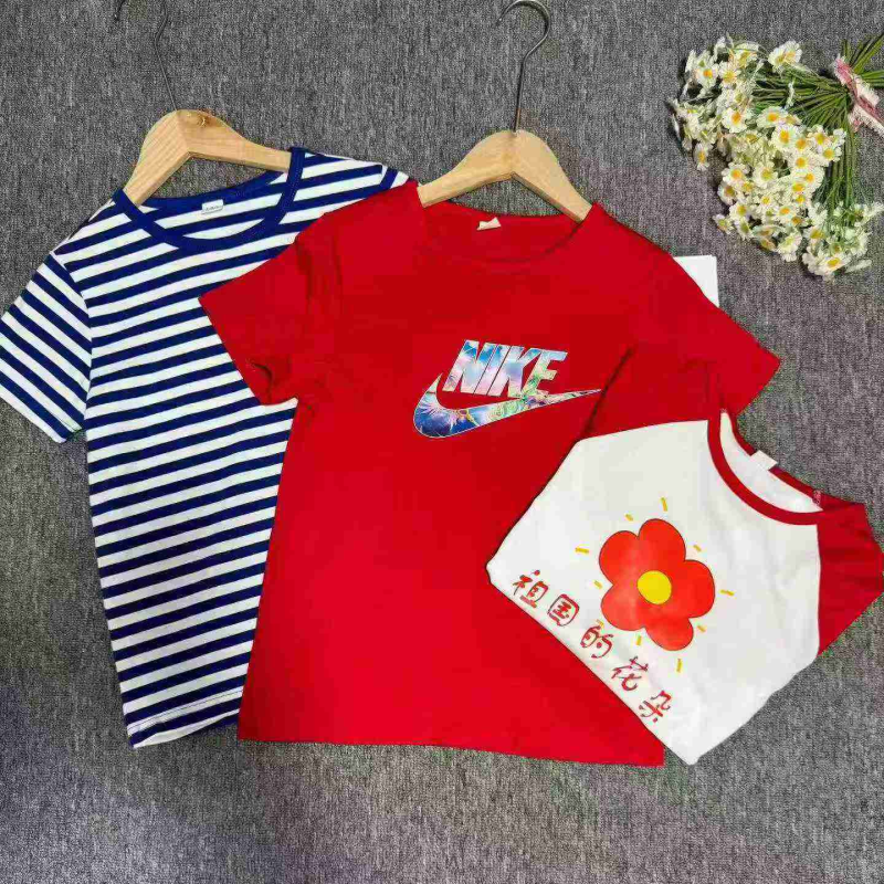 Cerca de 3300 Peças de Camisetas de Manga Curta 100% Algodão para Crianças - Image 1