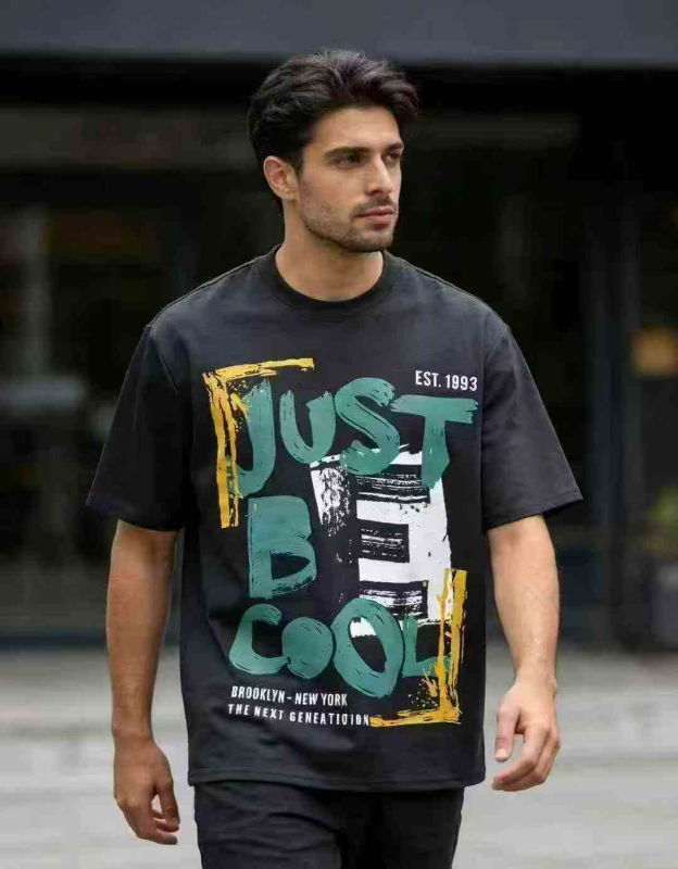 3000 Buah Kaos Katun Berat Pria Kekinian dengan Cetakan Besar - Image 1
