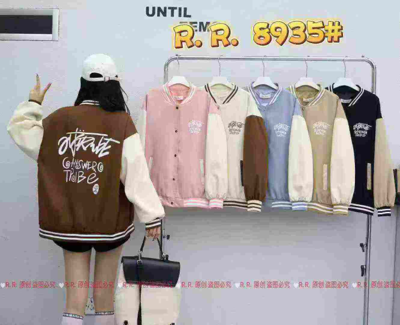 เสื้อแจ็กเก็ตเบสบอลยูนิเซ็กซ์ มีสไตล์และสีให้เลือก ไซซ์เดียว จำนวนสั่งซื้อขั้นต่ำ 100 ชิ้น - Image 1