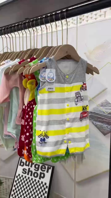 Branded Kids Rompers, 712 Sets, Size 52-100, Individual Packaging, Clearance - Image 1