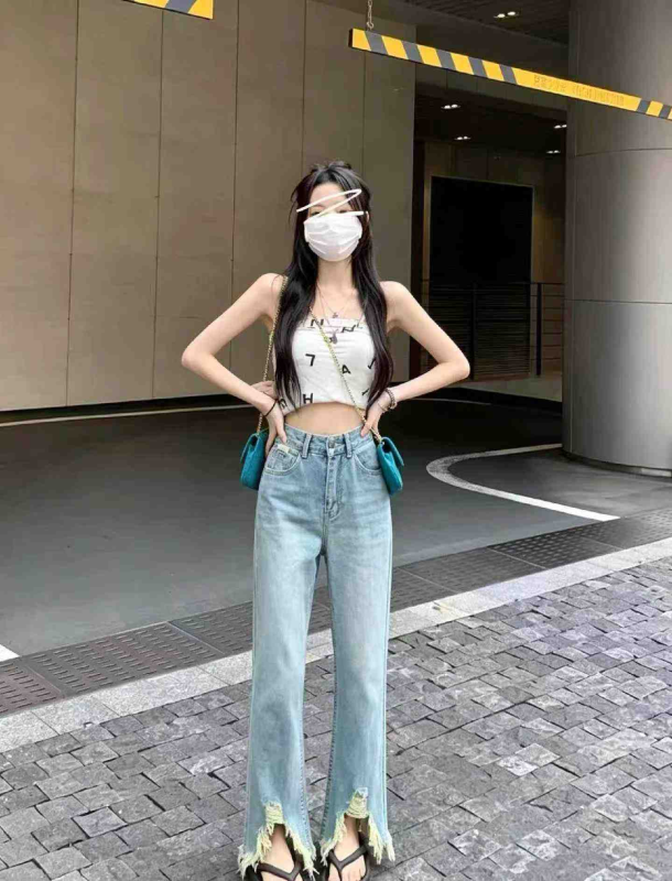 New Spring Summer Vintage Washed Cotton Frayed Edge Jeans, 350 Pieces - Image 1