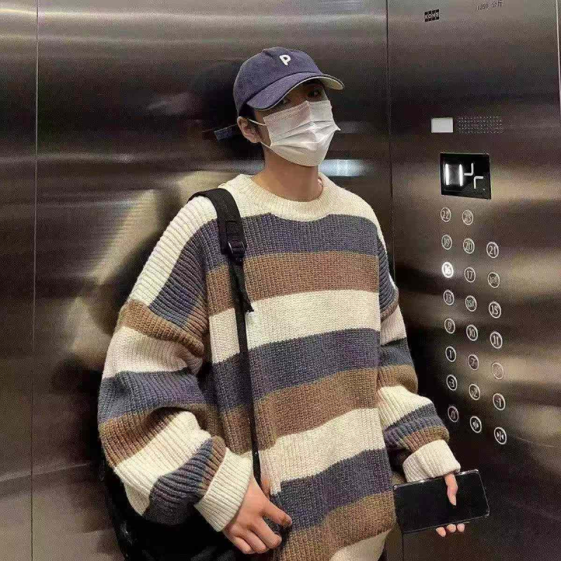 Autumn Winter New Men's Color Block Striped Loose Retro Pullover Sweater, 850 Pieces - Image 1