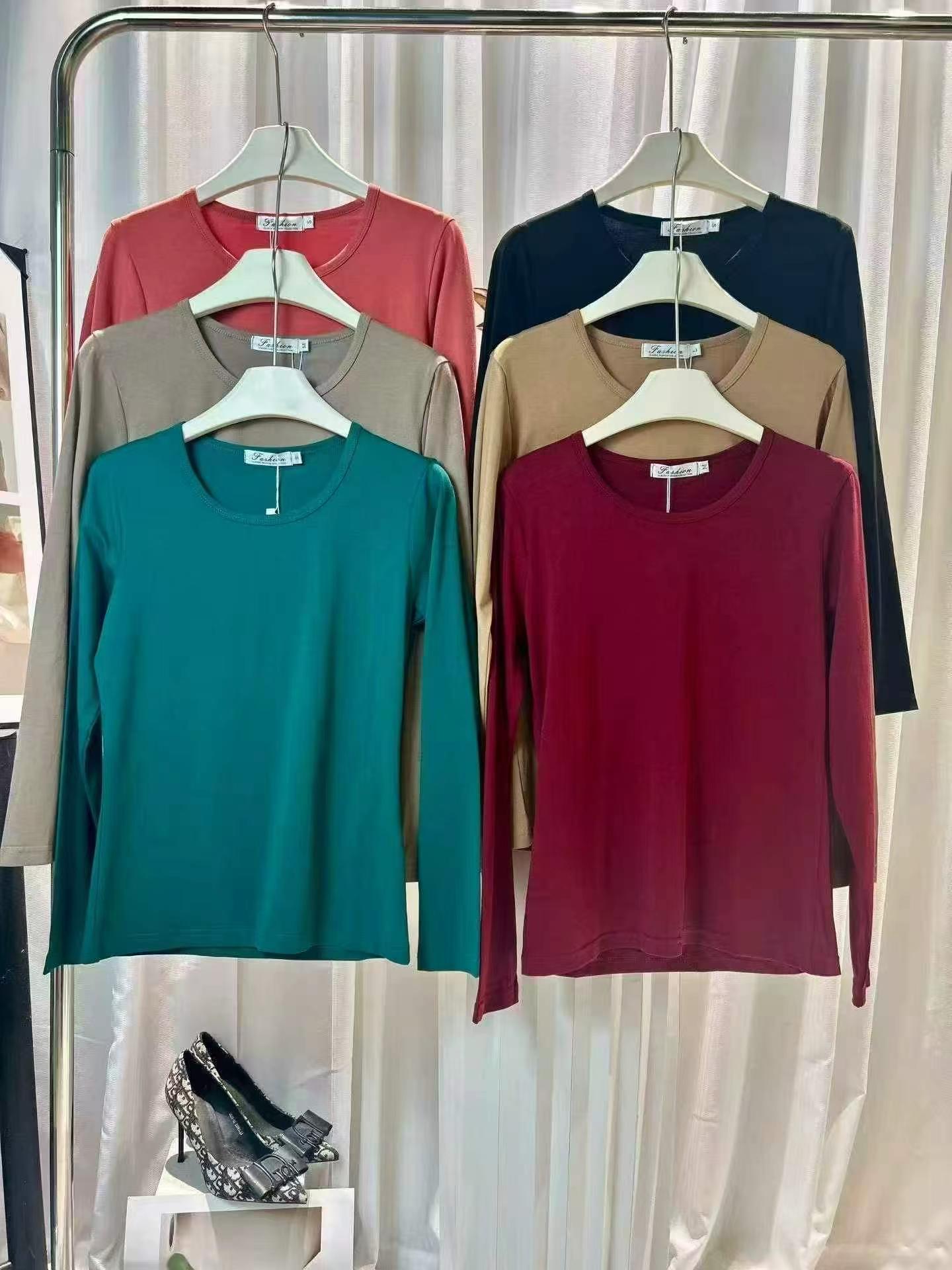 About 680pcs Women's Simple Solid Long Sleeve Base Tops - Image 5