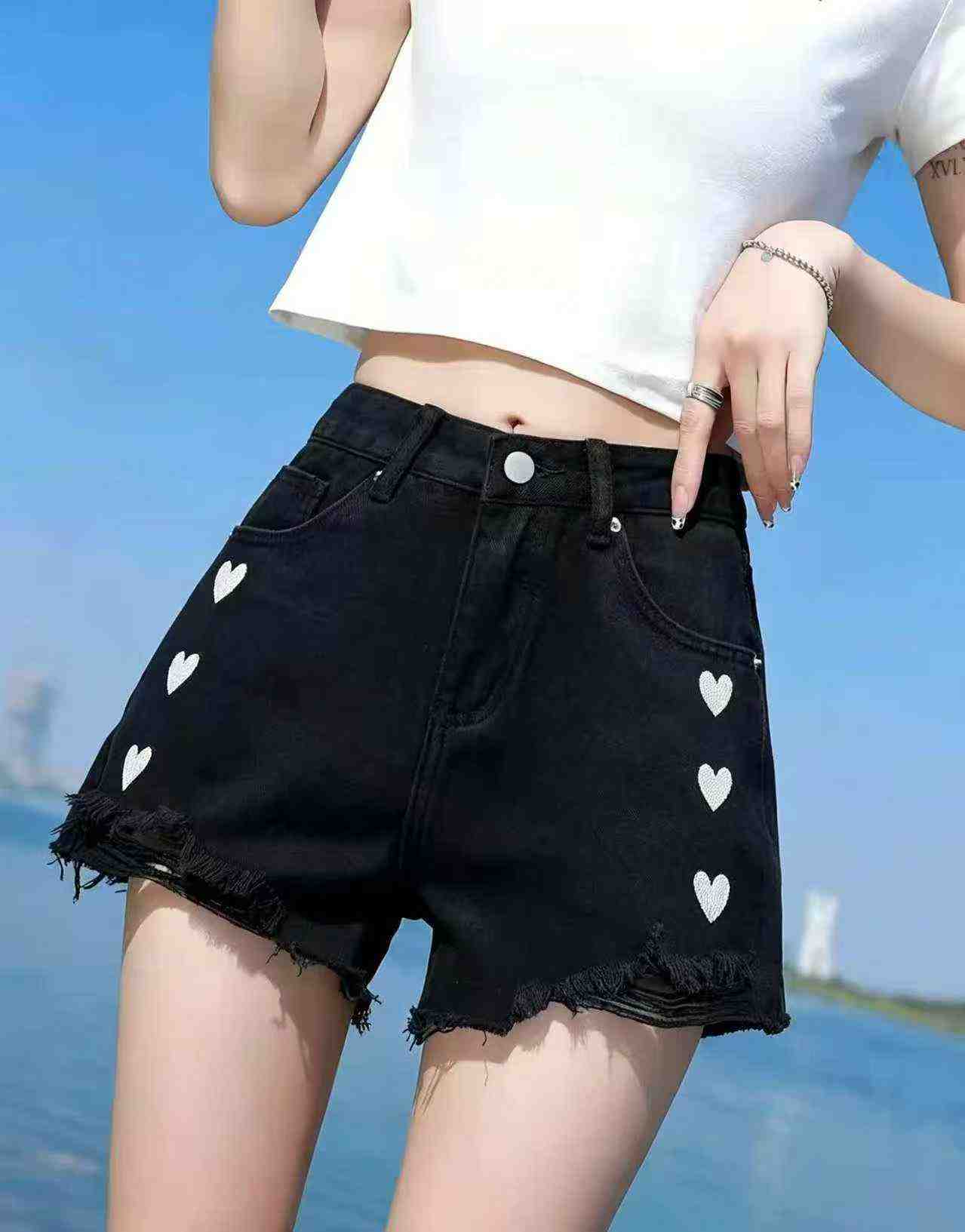 Shorts de mezclilla de tiro alto con corazón bordado para mujer, 260 piezas - Image 3