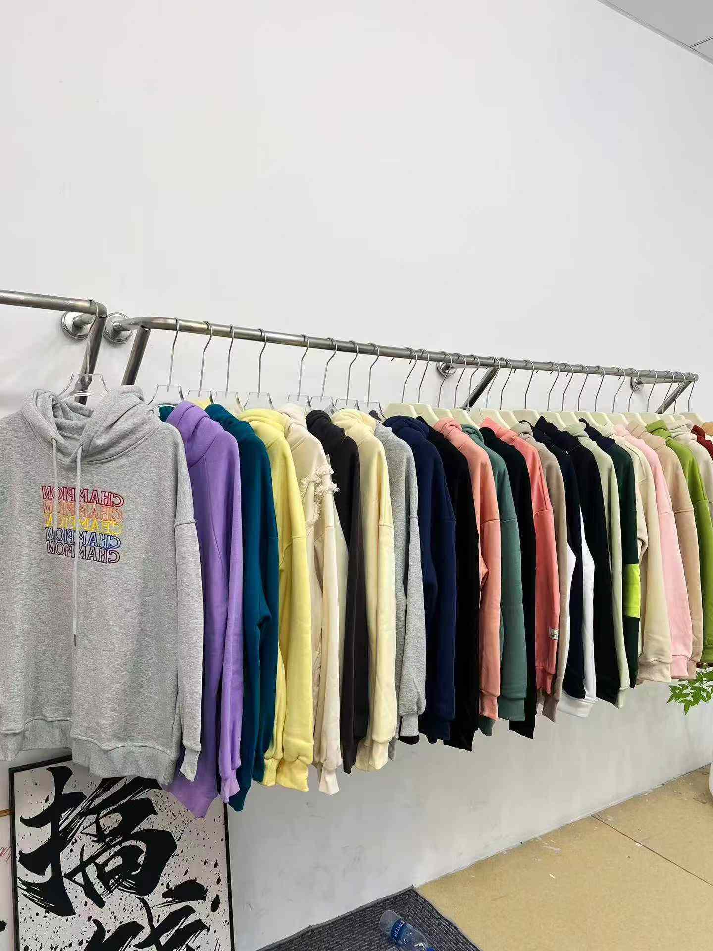 American Trendy Heavy Cotton Thickened Fleece Hoodies 4000 Pieces Bulk Clearance - Image 7