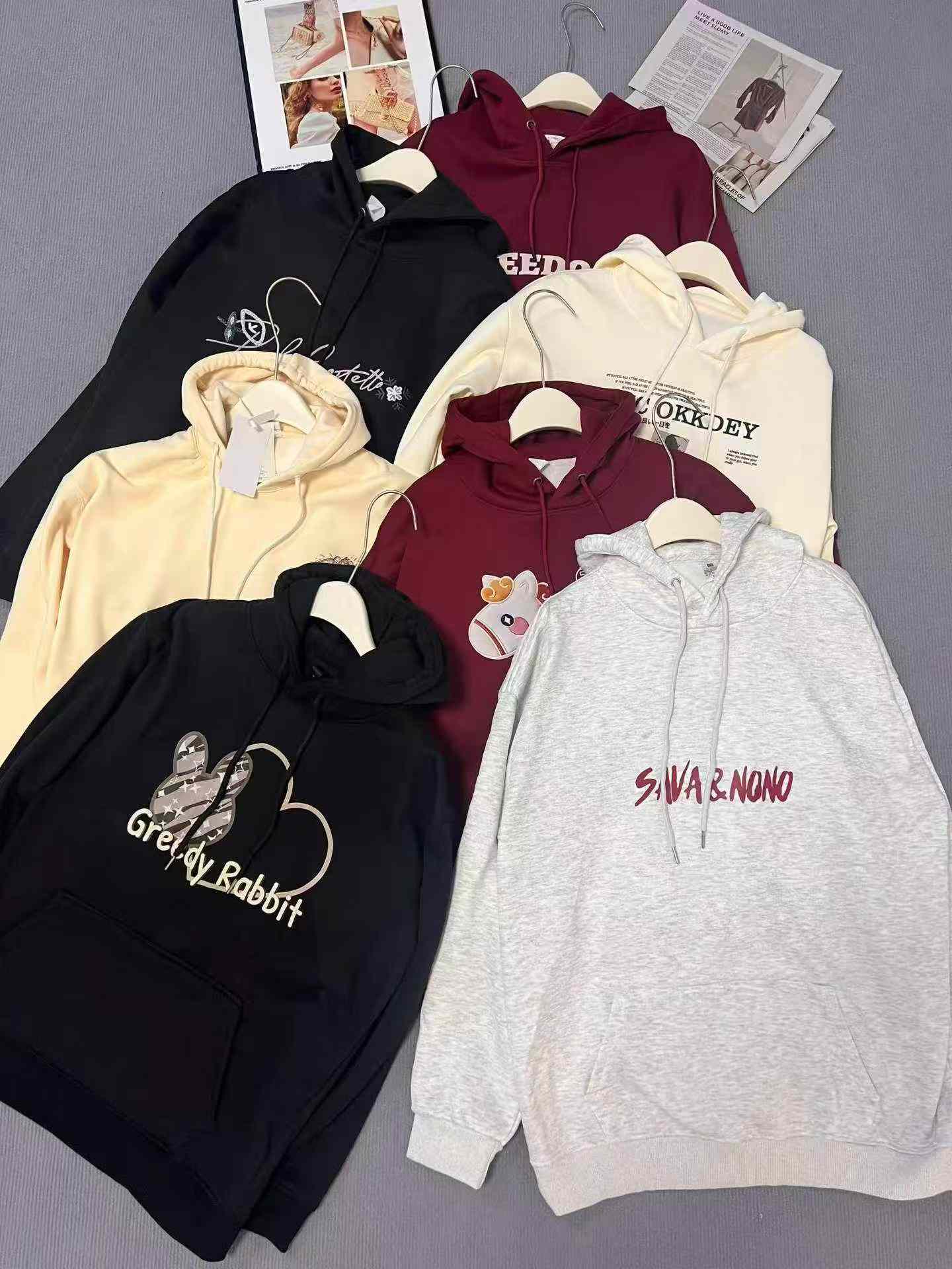 2000 Adet Amerikan Retro Baskılı Unisex Bol Kesim Kapüşonlu Sweatshirt - Image 8