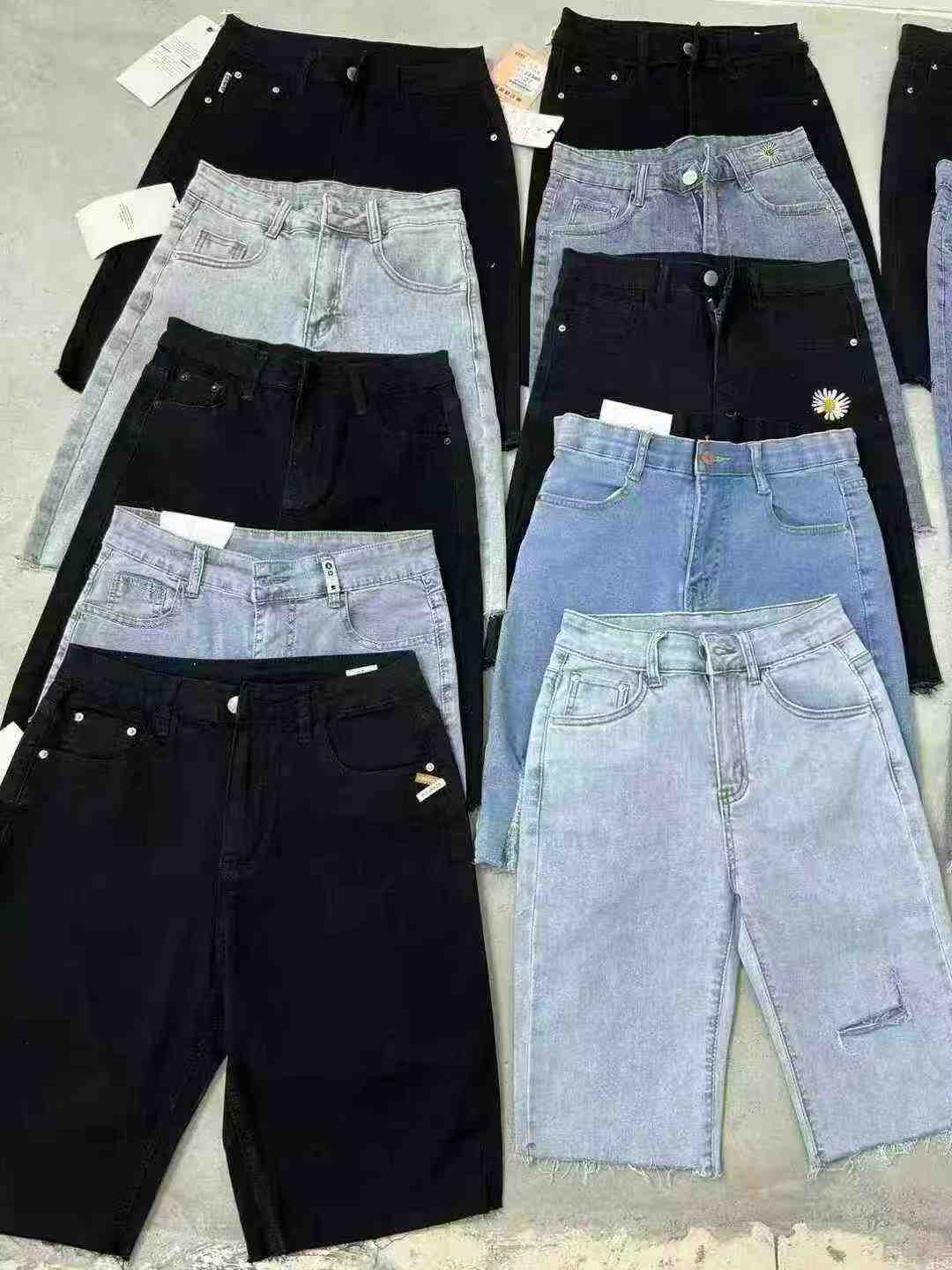 2800 Pieces High Quality Cotton Stretch Women's Denim Mid-length Shorts - Image 5