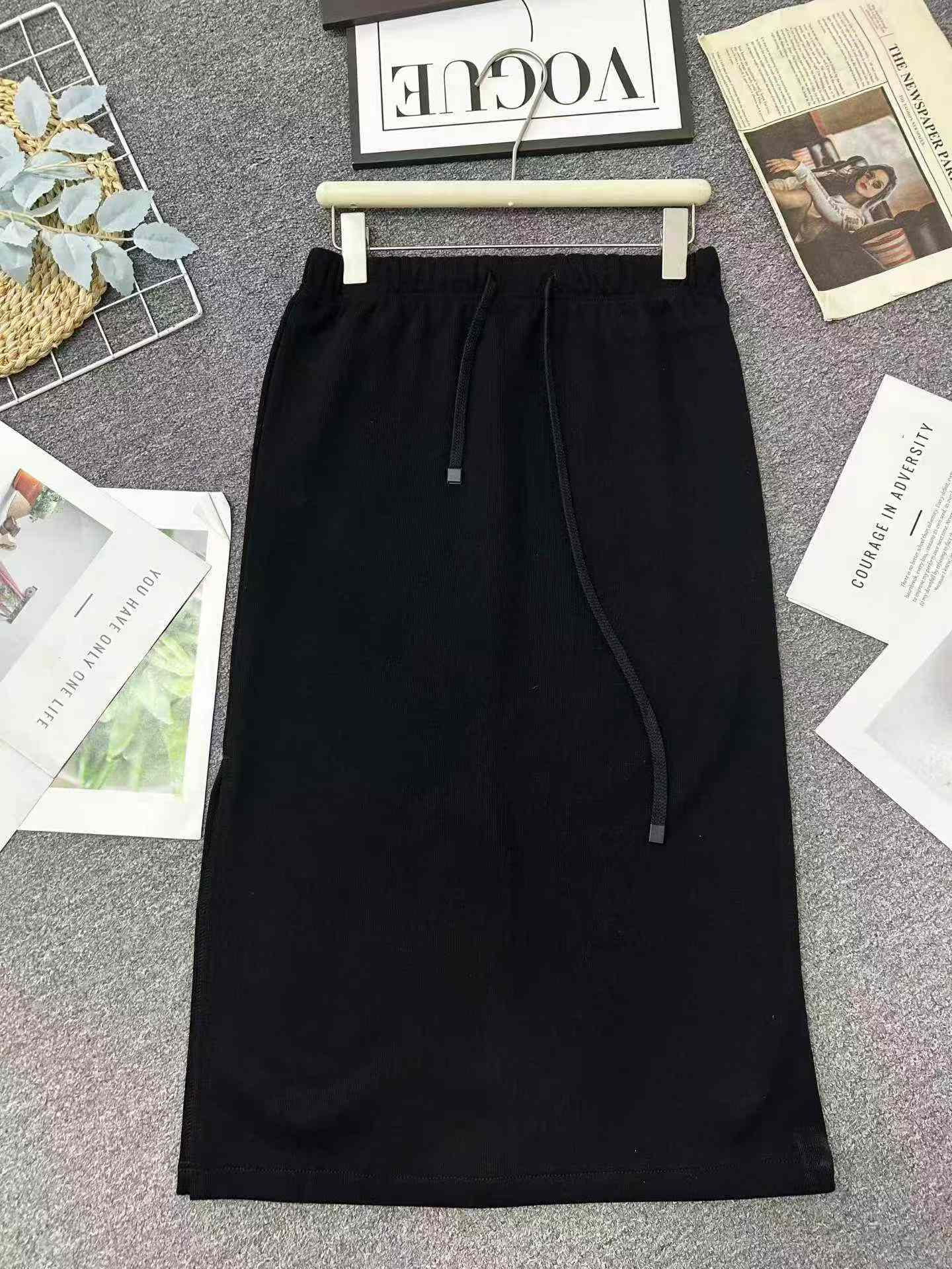 Saia Lápis Midi Evasê Cintura Alta Preta de Lã Outono Inverno 300PCS Liquidação Total - Image 4