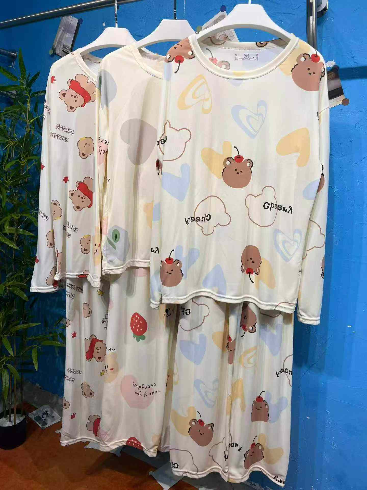 Korean Style New Women Crew Neck Printed Long Sleeve Fall Winter Pajama Set 1490 Sets - Image 4