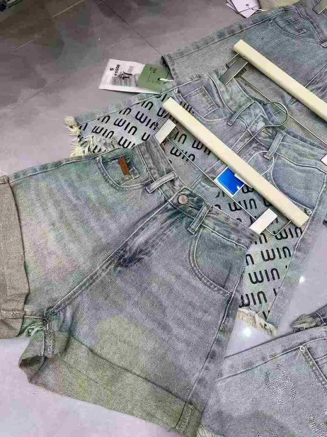กางเกงขาสั้นและกระโปรงยีนส์ใหม่ คละแบบ คุณภาพสูง 1000 ตัว ขนาด S-XL - Image 6