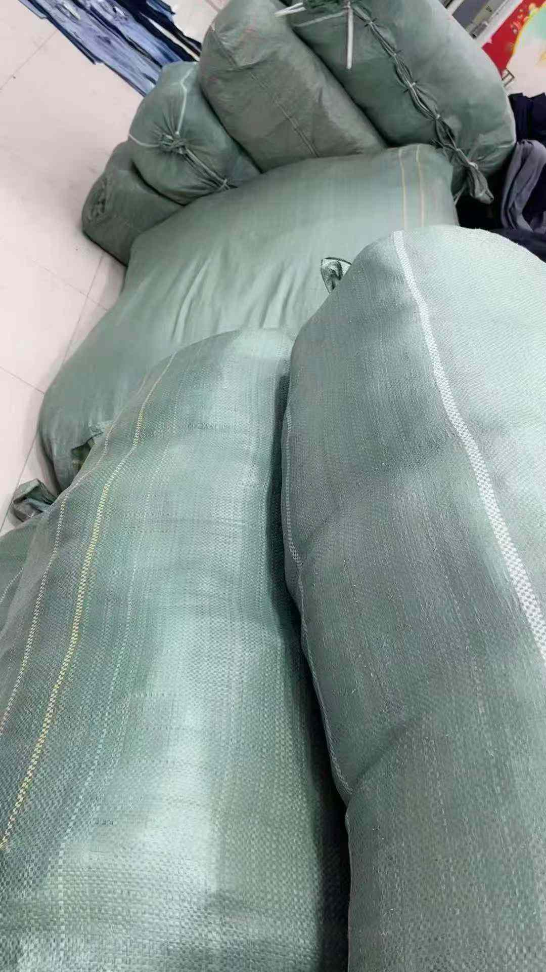 3000条清仓原包装女式牛仔长裤 - Image 9