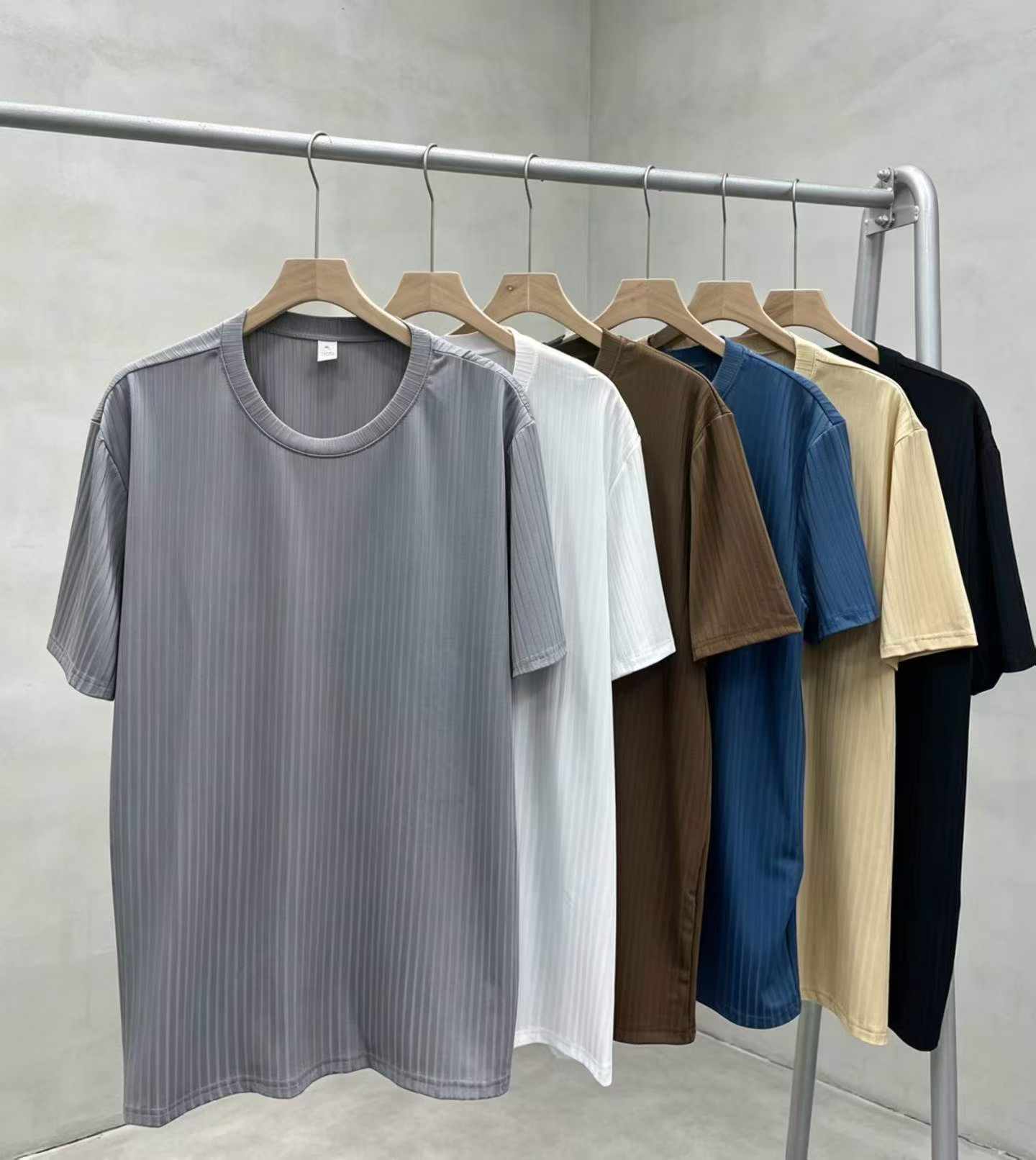 Men's Ice Silk Striped Short Sleeve T-Shirt 717 Pieces - Image 4