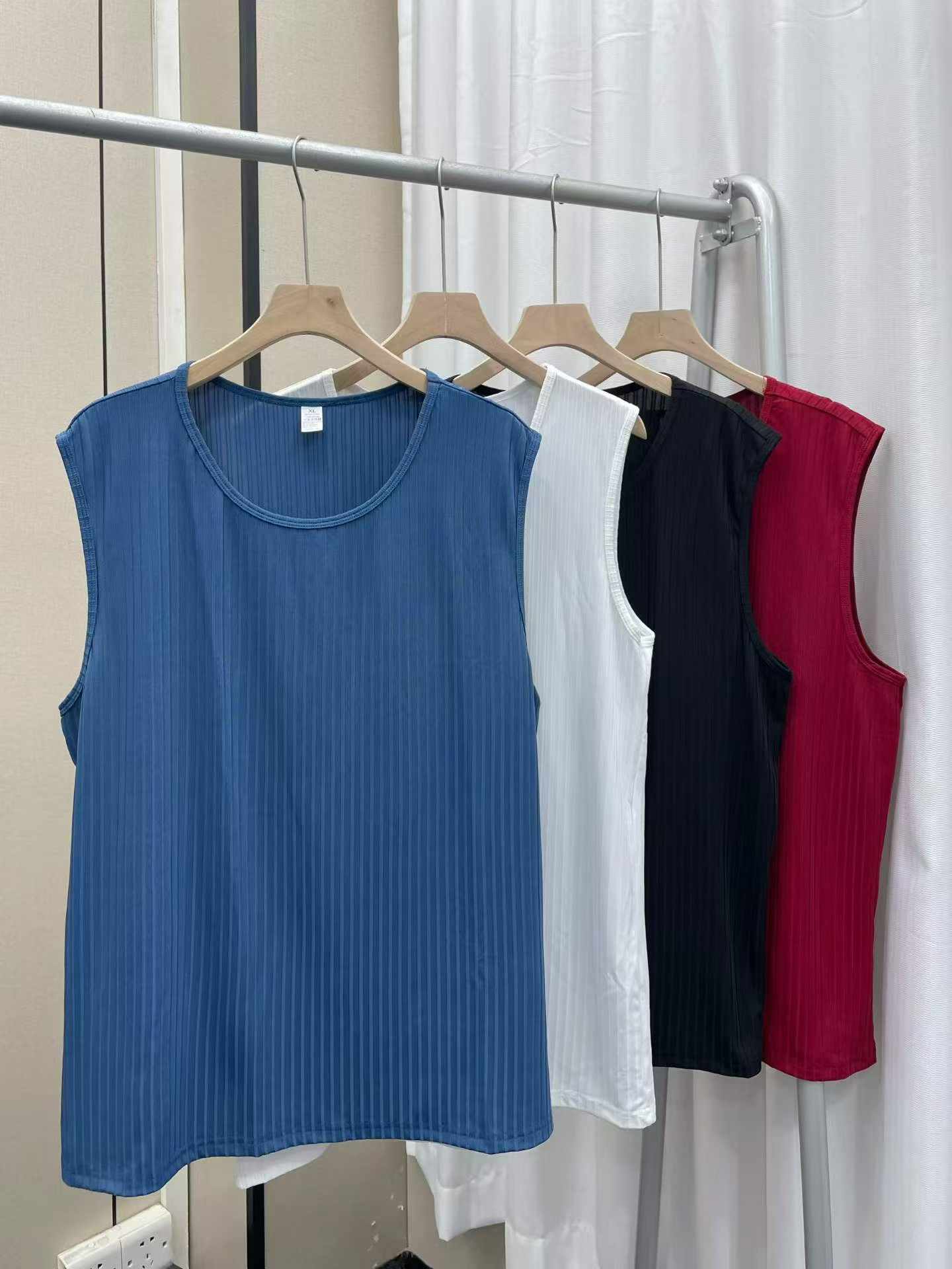 261 Helai Tank Top Sukan Kecergasan Sutera Ais Lelaki - Image 2