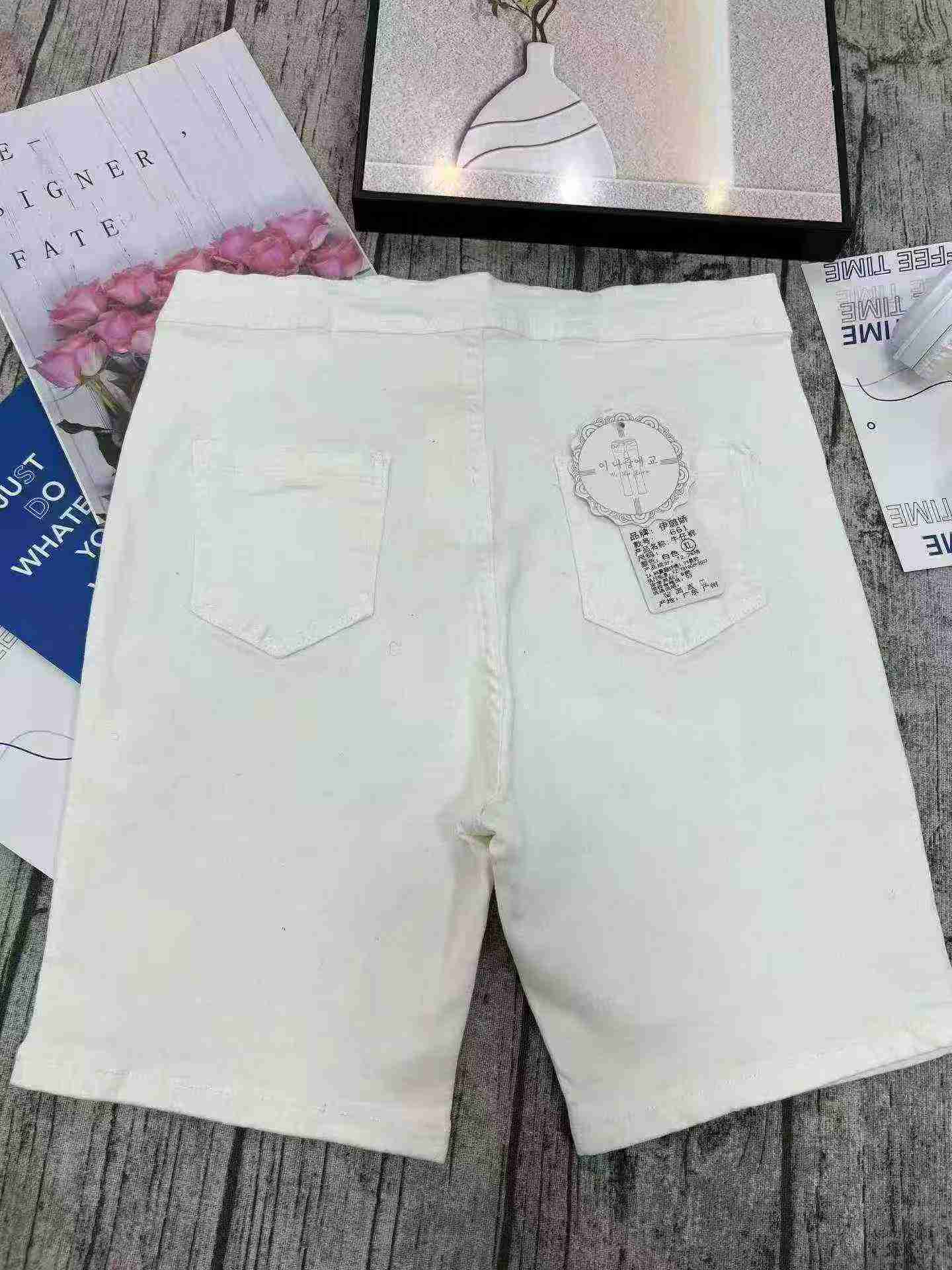 Women's White Stretch High Waist Denim Biker Shorts, Slim Summer 5-Point Shorts, 600 Pieces - Image 6