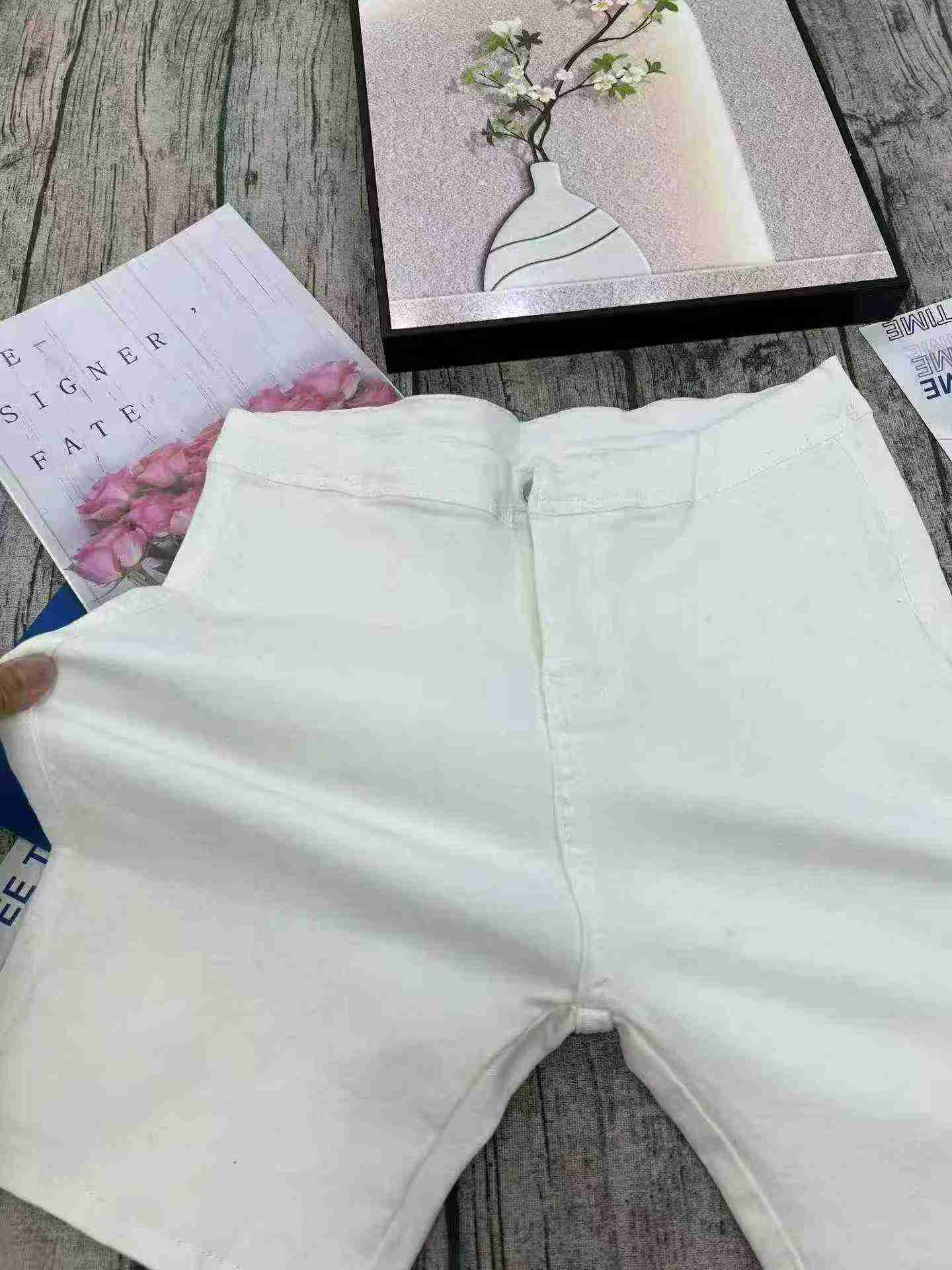 Women's White Stretch High Waist Denim Biker Shorts, Slim Summer 5-Point Shorts, 600 Pieces - Image 9