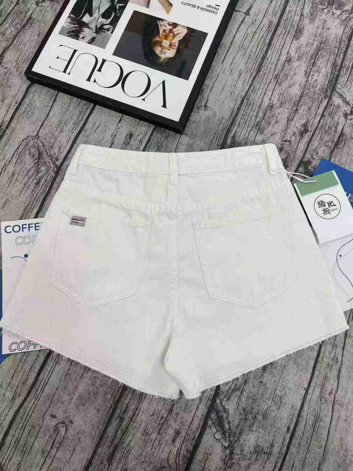 Women's White High Waist Loose A-Line Denim Shorts Summer, 1950 Pieces - Image 9