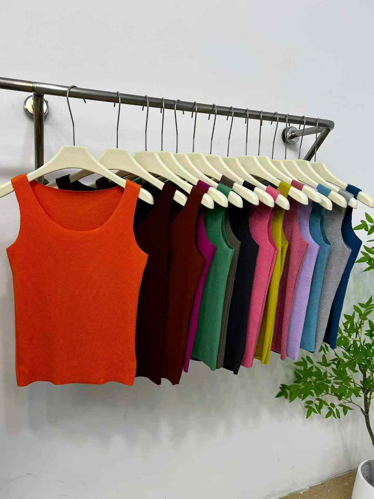 Débardeur en maille de soie glacée pour femmes, camisole d'été à col rond, couche de base, haut sans manches - 3 153 pièces - Image 5