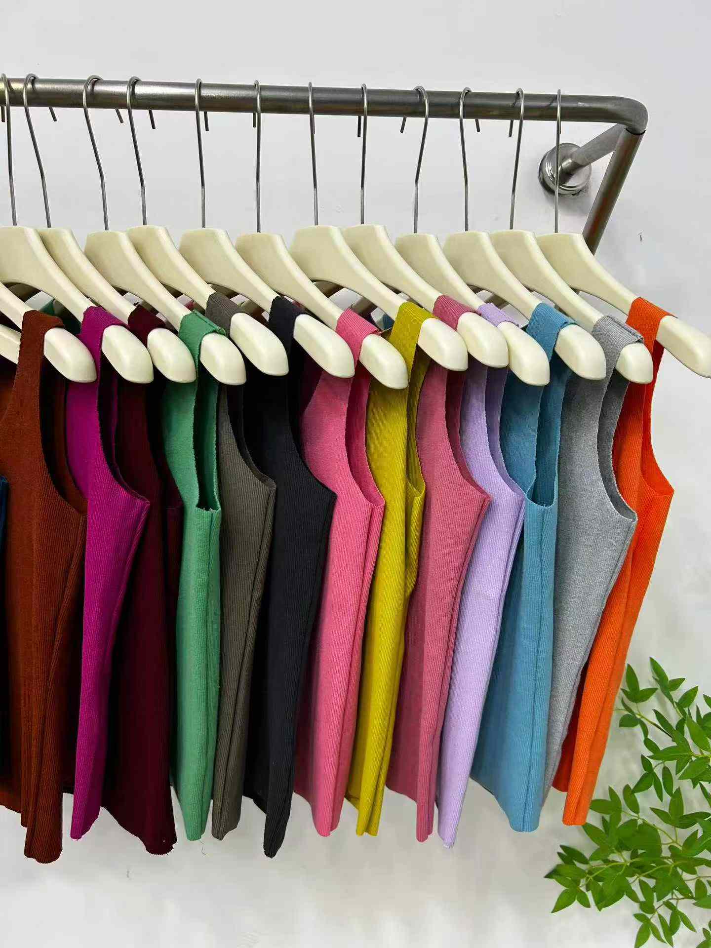 Débardeur en maille de soie glacée pour femmes, camisole d'été à col rond, couche de base, haut sans manches - 3 153 pièces - Image 7