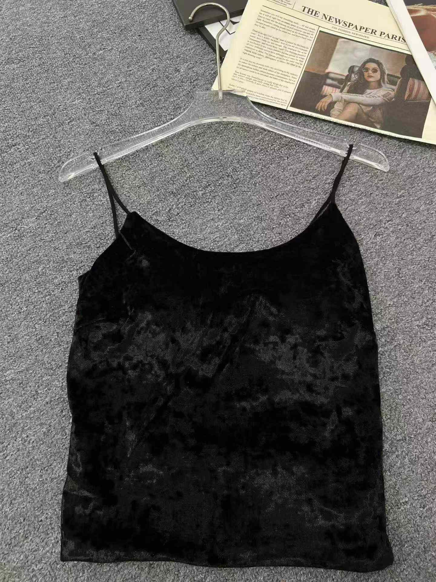 293 Pieces Women's Velvet Padded Camisole Seamless Tank Top - Image 5