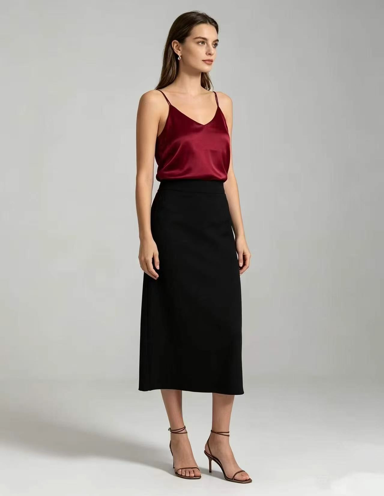 205pcs High-end Elegant Women's Faux Silk Camisoles, 5pcs Per Pack, Size XS-2XL - Image 1