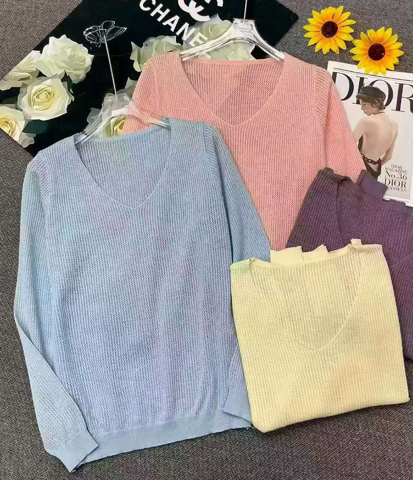 Early Autumn New Korean Style Solid Loose V-neck Knit Pullover Sweater 436 Pieces - Image 1