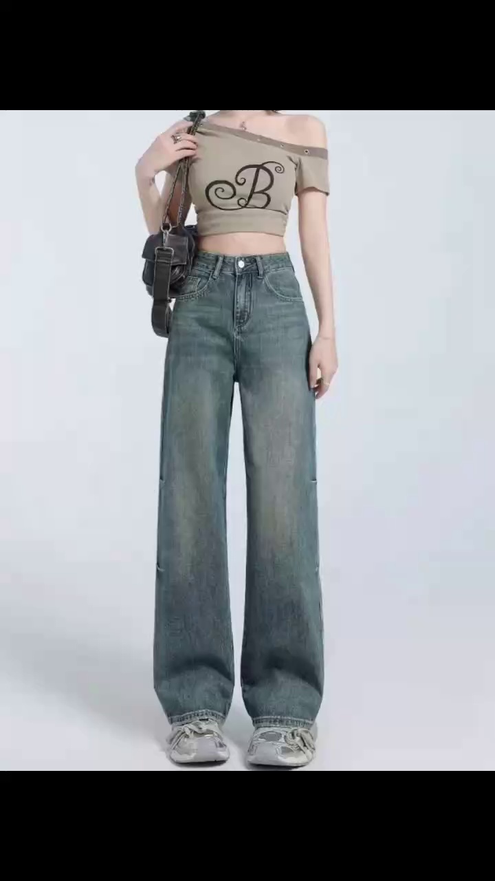2800 Pcs High Quality Washed Women's Denim Jeans Wholesale - Image 1