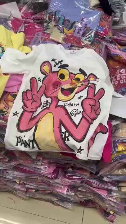Camiseta de verano holgada de manga corta con dibujos animados de niña y abundante pedrería de strass, moda europea y americana: 5000 unidades, liquidación a granel - Image 1