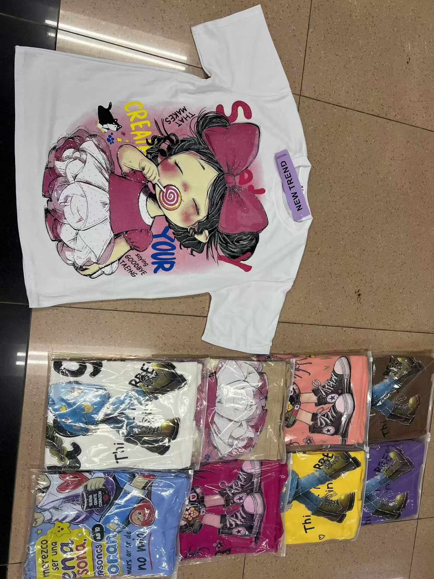 8000 Pcs European Style Heavy Rhinestone Cartoon Cotton Short Sleeve T-Shirts Stock Lot - Image 1