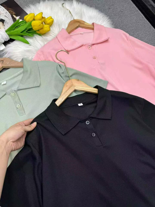 479 Adet Sade ve Çok Yönlü Kısa Kollu Bol Kesim Polo Yaka Üstler - Image 1