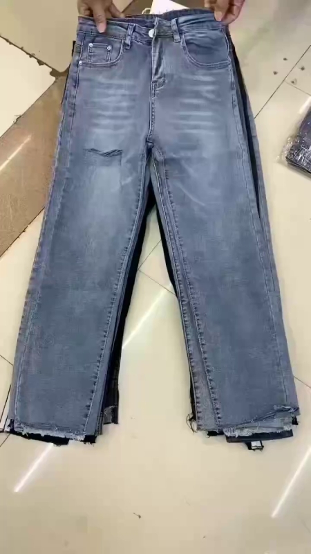 2800 peças sortidas de calças jeans compridas femininas em liquidação - Image 1