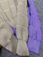 Bulk Wholesale Spring Soft Sweaters: 120pcs Puff Sleeve Crew Neck High Waist Regular Shoulder Style - Chinese Clothing Stock Lot CNY6.4/PC - Image 2