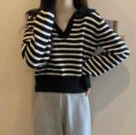 Full Stock Lot: 140 Pcs Korean Style Color-Block Striped Polo Collar Long Sleeve Knit Tops - Soft & Stretchy, One Size, Individually Packed, 7.4 CNY/Piece - Image 3