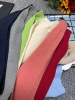 910pcs Spring & Summer Minimalist Solid Knitted Shawls, Soft Stretchy Versatile Wrap, Individually Packed, One Size - Bulk Wholesale Chinese Stock Lot, 4.4 CNY/pc - Image 4